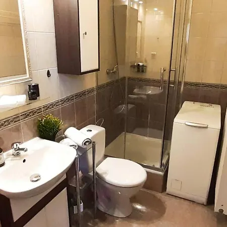 Rondo Onz Metro, Krochmalna 32a Street Apartman *