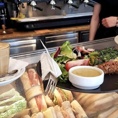 Rondo Onz Metro, Krochmalna 32a Street شقة *